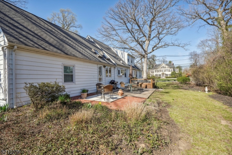 Washington's Headquarters - Residential