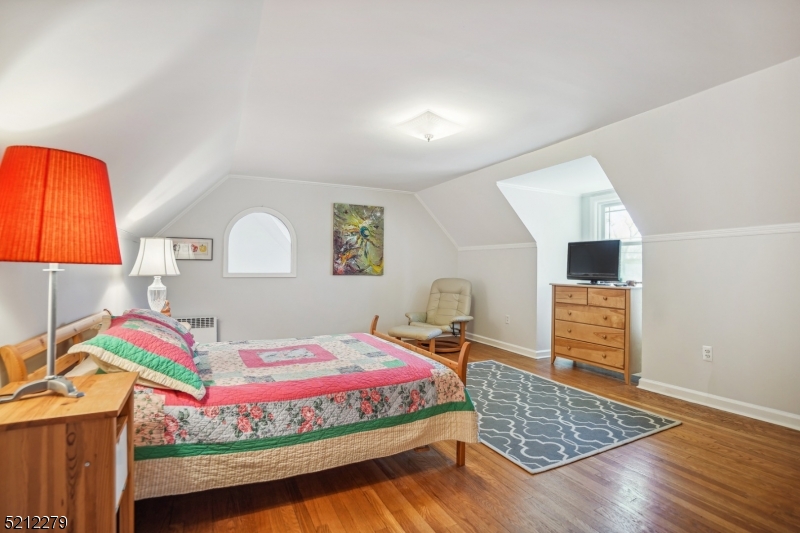 Washington's Headquarters - Residential