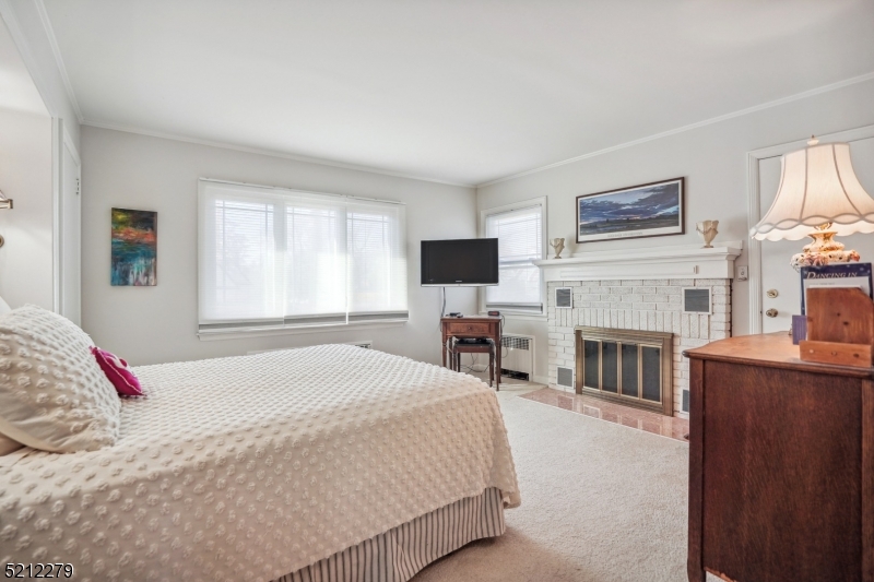 Washington's Headquarters - Residential