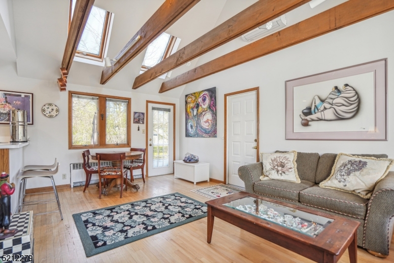 Washington's Headquarters - Residential