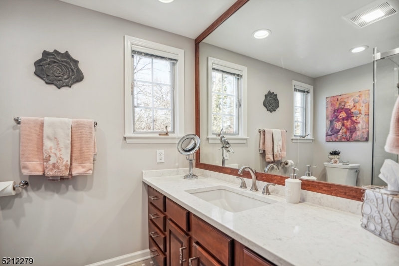 Washington's Headquarters - Residential