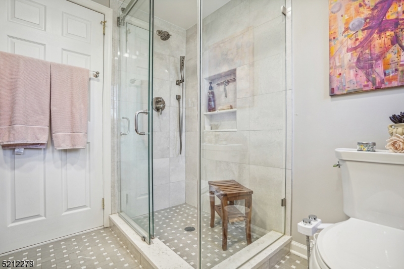 Washington's Headquarters - Residential