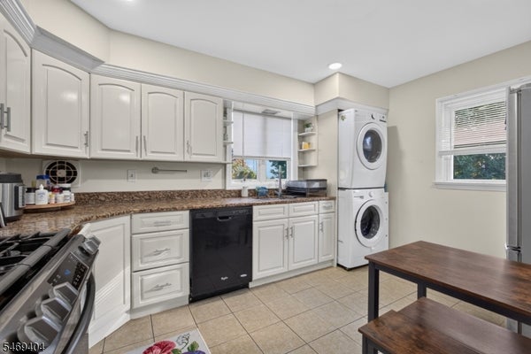 76 PARSON RD, CLIFTON, NJ 07012 - Image 7c8a412eb1bafd4e1a6187d88d7c9985/2514754110