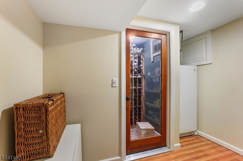 Oak Ridge - Residential