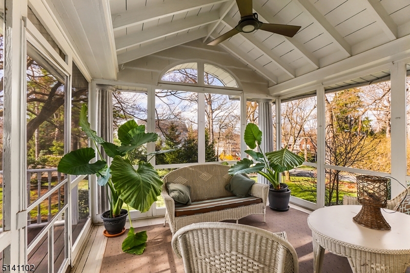 Oak Ridge - Residential