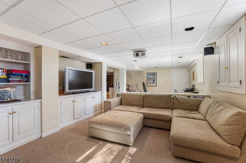 Oak Ridge - Residential