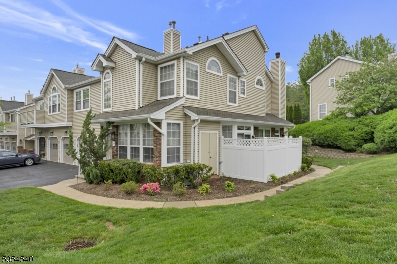 19 Pheasant Brook Court