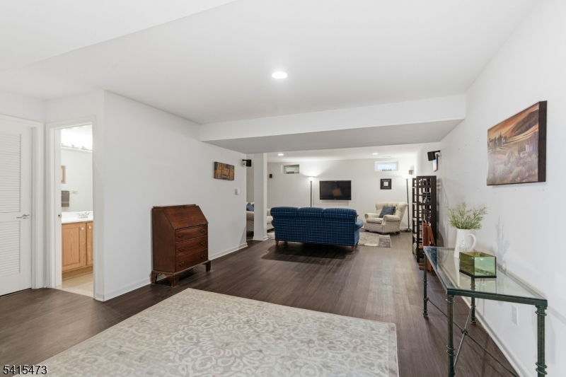 Hearthstone of Hillsborough - Residential