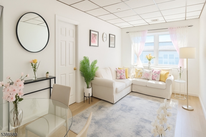 Downtown - Commercial Sale