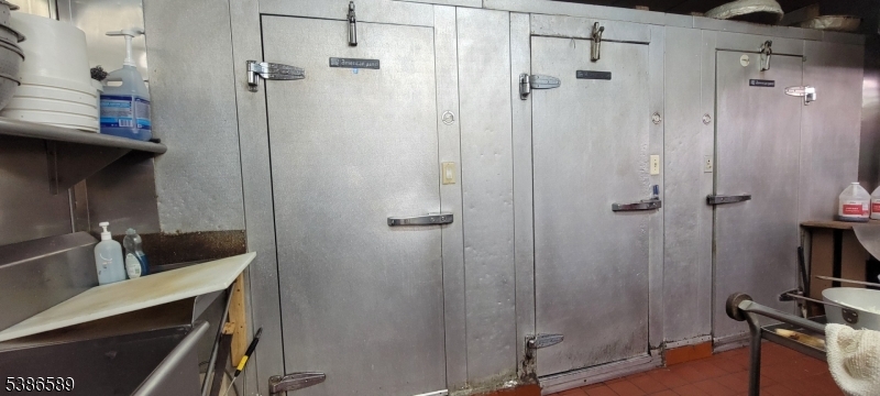 Downtown - Commercial Sale