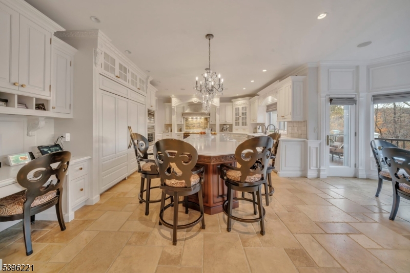 Burnheade - Residential