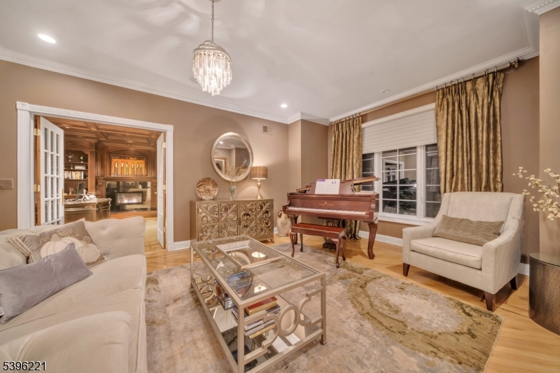 Burnheade - Residential