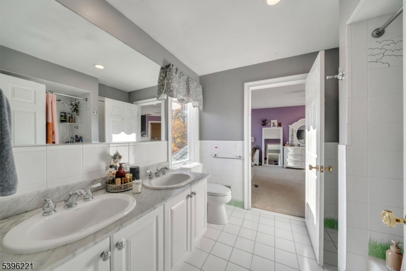 Burnheade - Residential