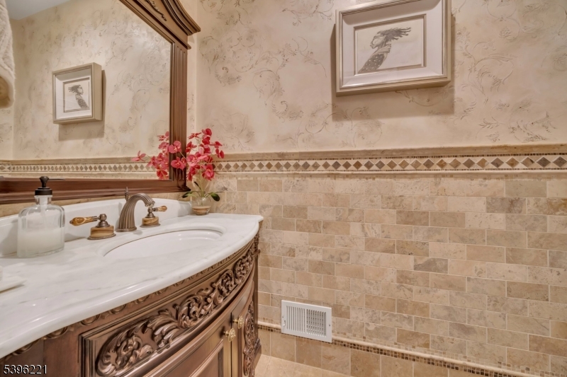 Burnheade - Residential