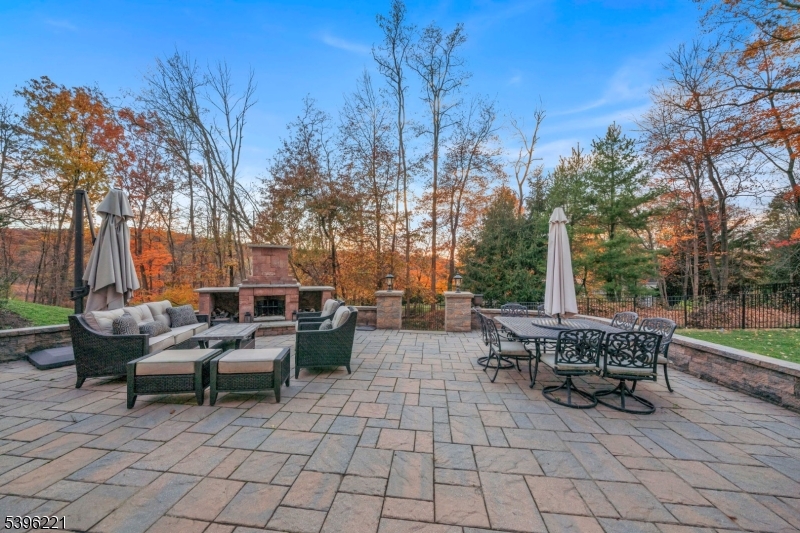 Burnheade - Residential