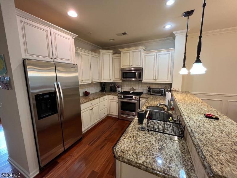 River Place - Residential Lease