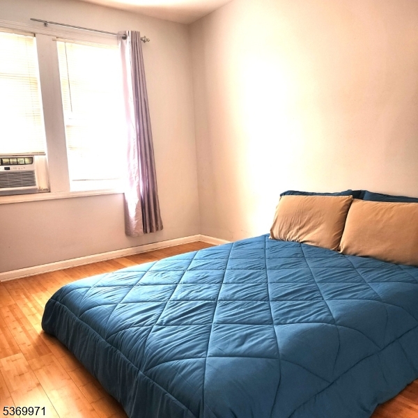 Hagel Ave Park Section - Residential