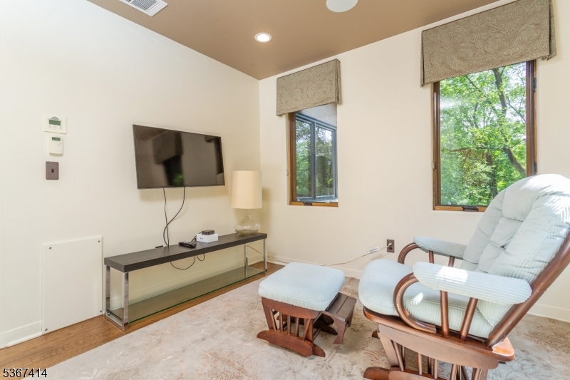 Convent Station - Residential