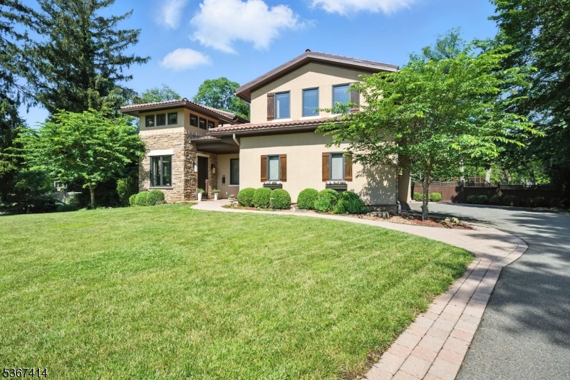 Convent Station - Residential