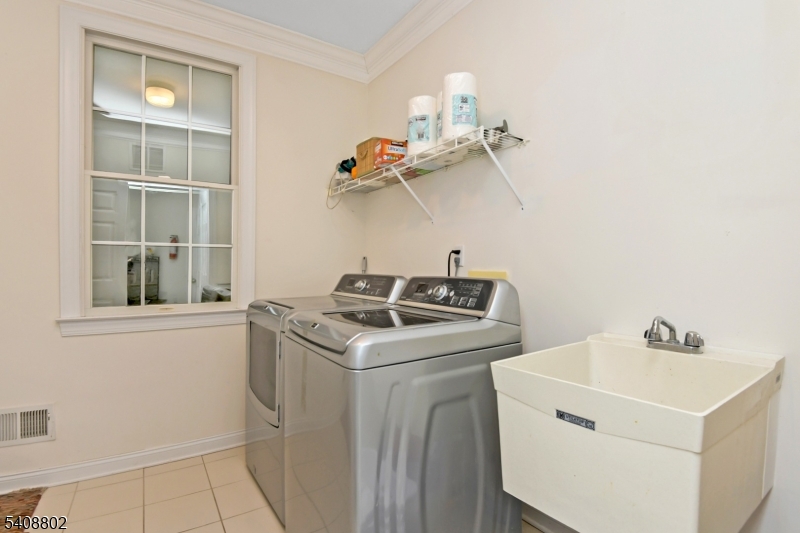 Hillsborough Chase - Residential