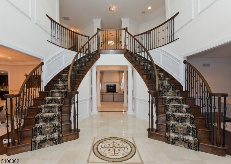 Hillsborough Chase - Residential