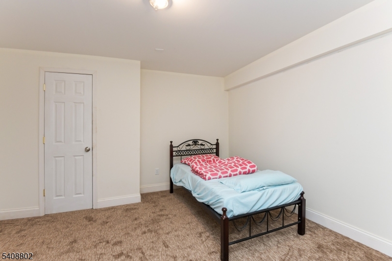 Hillsborough Chase - Residential