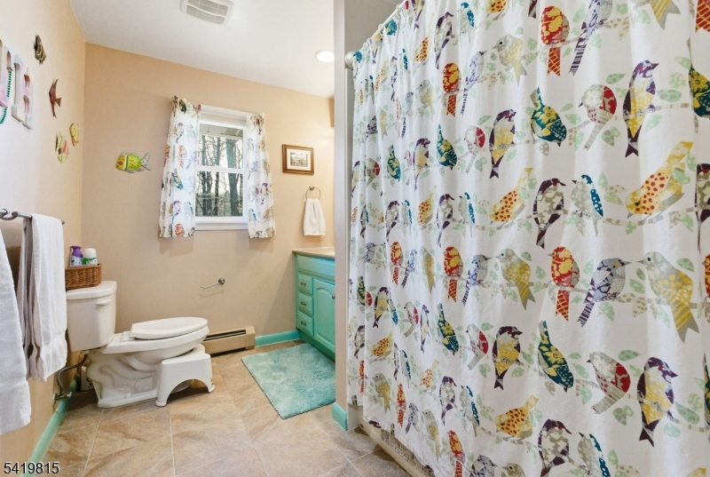 Barry Lakes - Residential