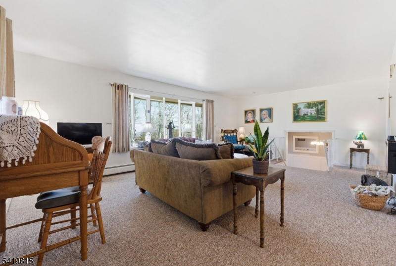 Barry Lakes - Residential