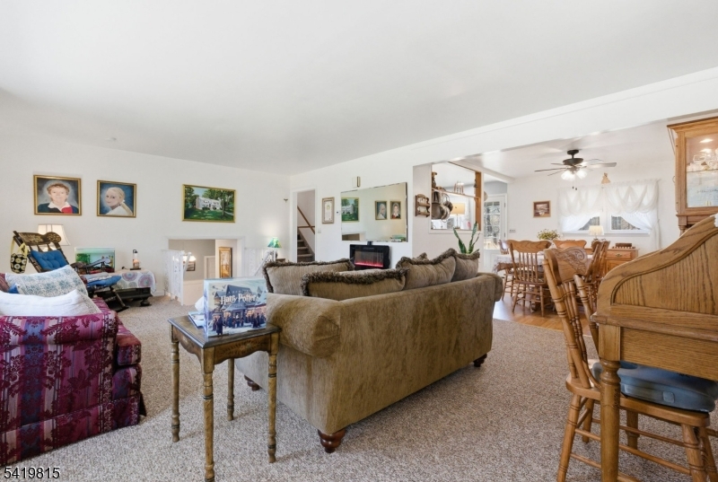 Barry Lakes - Residential