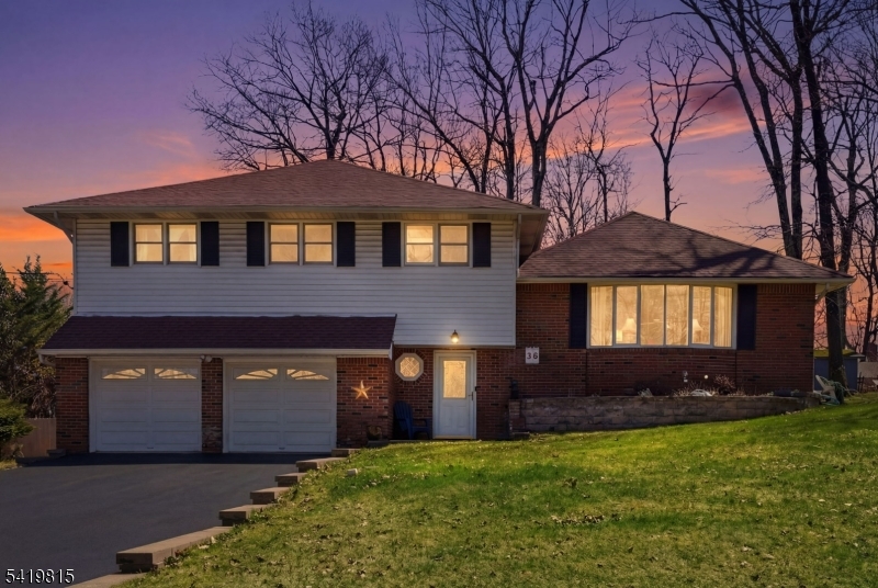 Barry Lakes - Residential