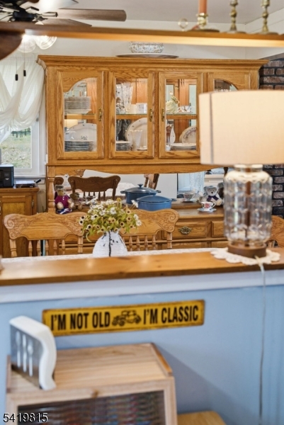 Barry Lakes - Residential