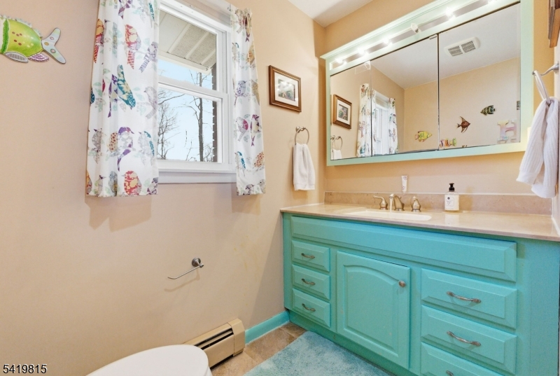 Barry Lakes - Residential