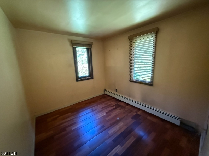 Cupsaw Lake - Residential