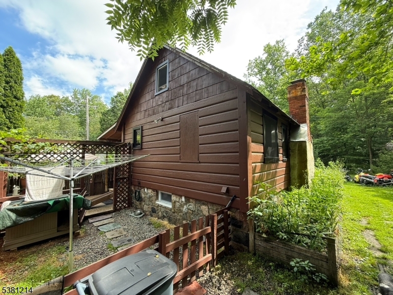 Cupsaw Lake - Residential