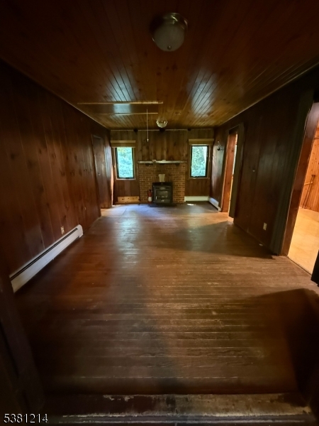 Cupsaw Lake - Residential