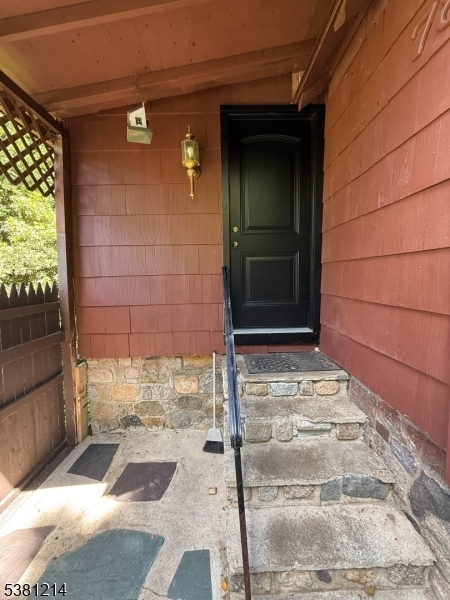 Cupsaw Lake - Residential