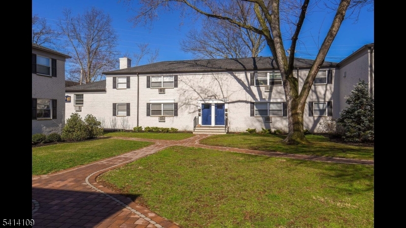 Chatham on Main - Residential Lease