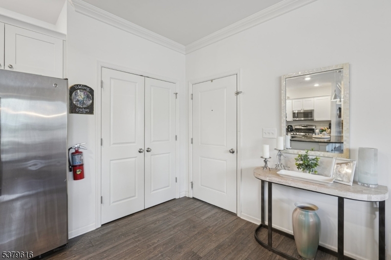 Brookland at Lakepointe - Residential