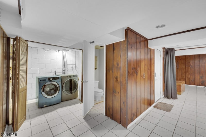 Hastings Square - Residential