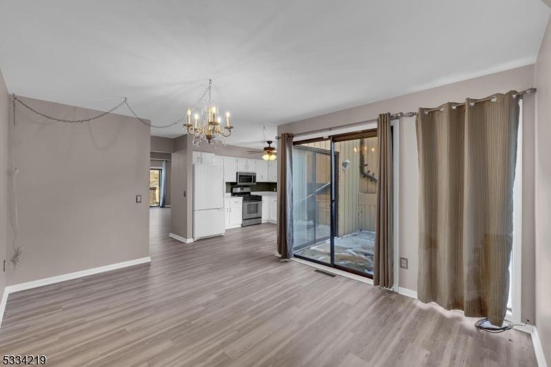 Hastings Square - Residential