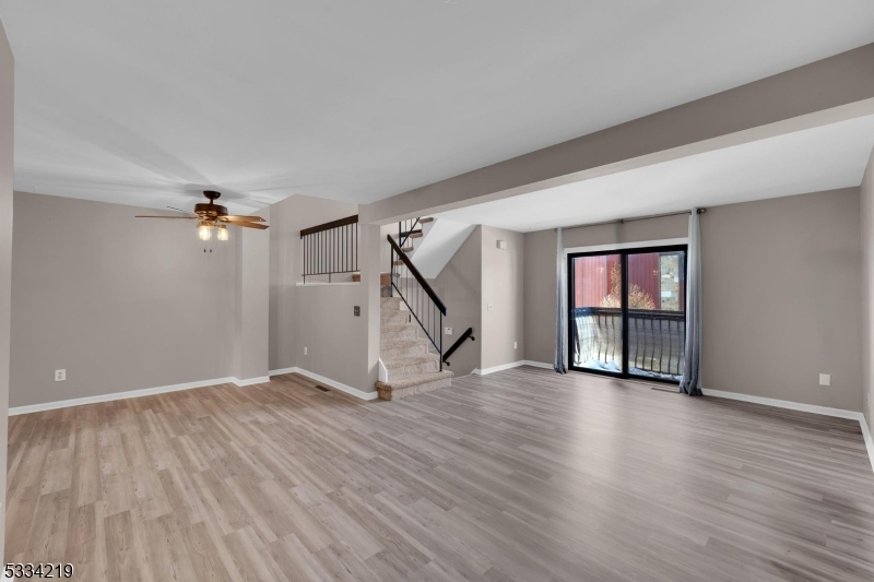 Hastings Square - Residential