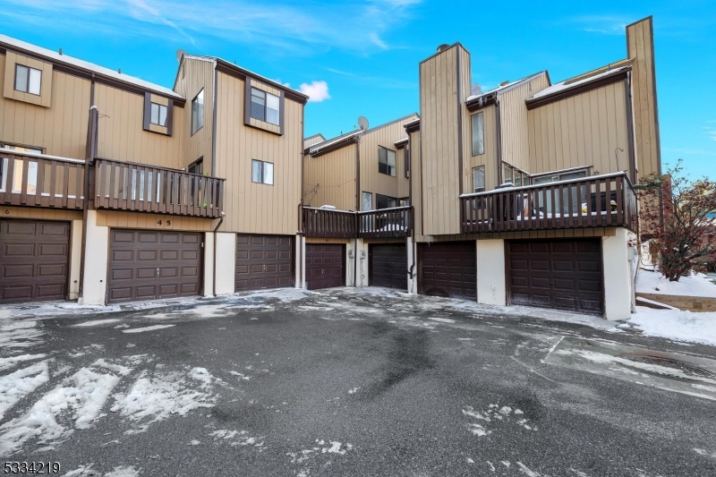 Hastings Square - Residential