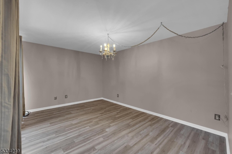 Hastings Square - Residential