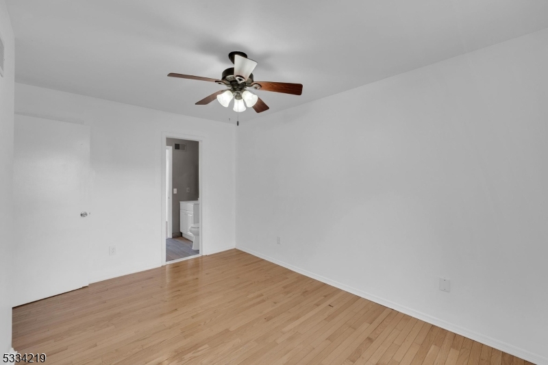 Hastings Square - Residential