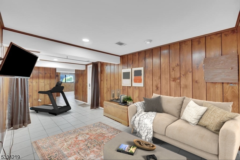 Hastings Square - Residential