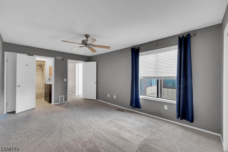 Hastings Square - Residential