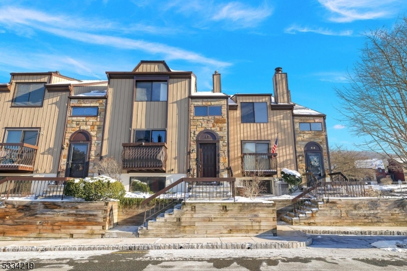 Hastings Square - Residential