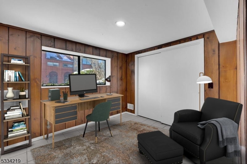 Hastings Square - Residential