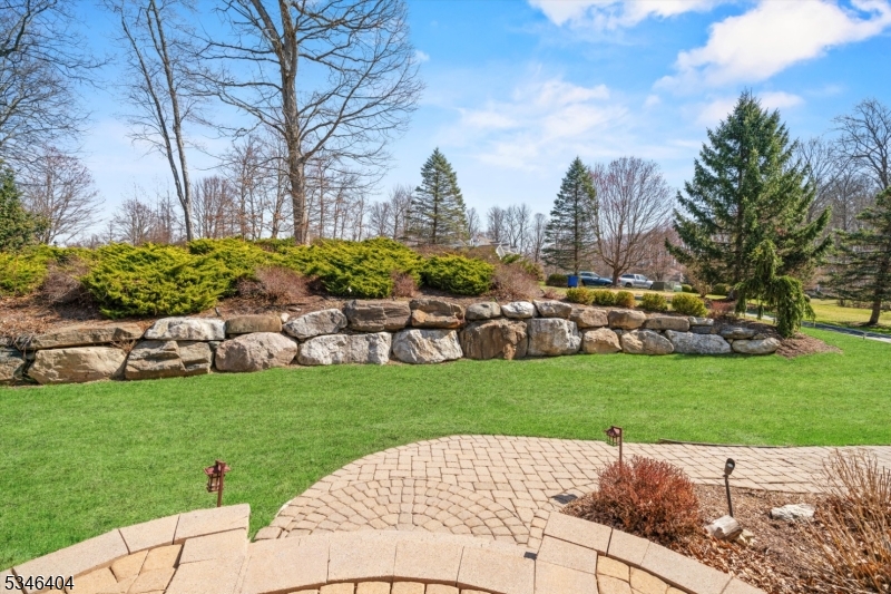 20 Morgan Dr