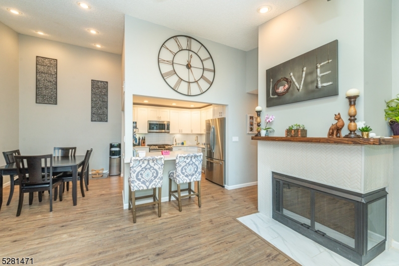 Society Hill II - Residential